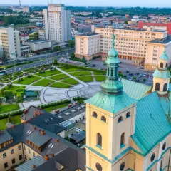Sanktuarium Matki Bożej Rzeszowskiej – historia, znaczenie i wydarzenia