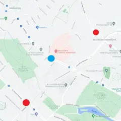 Mapa Szczecina z zaznaczonymi punktami. Jak dojechać do Ogrodu Botanicznego lub Wojewódzkiego? Czerwone i niebieskie kropki wskazują lokalizacje.