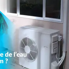 Un technicien avec sa caisse à outils près d'une unité extérieure de climatisation. Le guide "Que faire de l'eau de la clim ?" est affiché.
