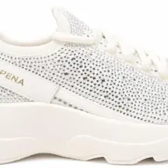 Sneakers bianche Alma en Pena tempestose di strass, con dettagli dorati e inserto argentato sul tallone.