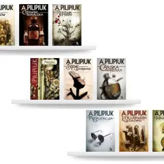 Kolekcja książek A. Pilipiuka: "2586 Kroków", "Czerwona gorączka", "Rzeźnik drzew", "Aparatus", "Szewc z Lichtenrade", "Carska manierka", "Reputacja", "Litr ciekłego ołowiu", "Wilcze leże".