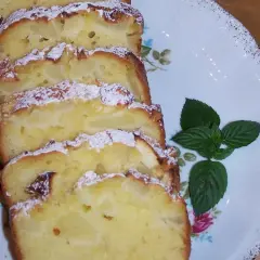 Prosty przepis na ciasto z kefirem, które zachwyci Twoich gości