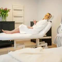 Jak się ubrać do spa w hotelu, aby czuć się komfortowo i swobodnie