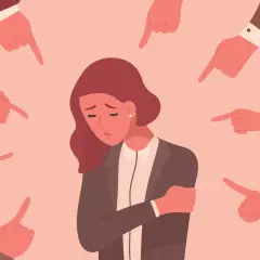 Una donna si sente sopraffatta da dita puntate. È un promemoria per allontanarsi da chi non ti apprezza e trovare la tua forza.