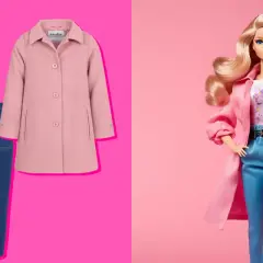 Barbie w świecie mody prezentuje stylizację: biały T-shirt z koniem, jeansy i różowy płaszczyk.