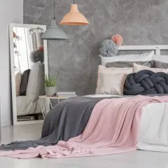 Dormitorio gris y rosa: Evita el efecto infantil, crea un oasis
