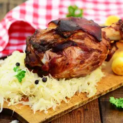 Ile kalorii ma golonka gotowana? Zaskakujące wartości odżywcze!