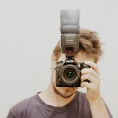 Lampa błyskowa Nikon jaką wybrać - najlepsze modele dla każdego fotografa
