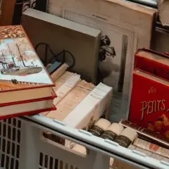 Lombard przyjmie książki? Tak, ale tylko wartościowe! Poradnik