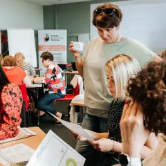 Krytyczna analiza sensów i bezsensów edukacji wczesnoszkolnej: fakty i mity