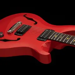 Na jakiej gitarze gra Ed Sheeran? Odkryj jego ulubione modele