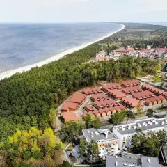 Ile mieszkańców ma Krynica Morska? Zaskakujące dane demograficzne