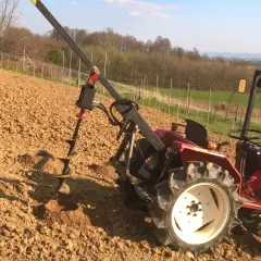 Wiertnica do ciągnika DIY: Zbuduj sam i zaoszczędź!