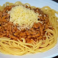 Prosty przepis na spaghetti bolognese dla dzieci, który pokochają maluchy