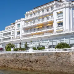 Balneario Isla de la Toja: experiencias únicas y tratamientos revitalizantes