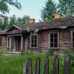 Skansen Nowa Sucha: Filmowa magia i realia. Przewodnik przed wizytą