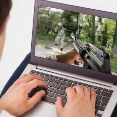 Laptop do 800 zł: Czy znajdziesz coś do gier? Szukamy okazji
