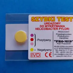 Szybki test ureazowy do wykrywania Helicobacter pylori. Pozytywny wynik to zmiana koloru na czerwony, negatywny na żółty.