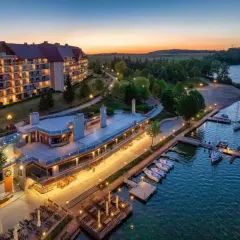 Hotel Gołębiewski Mikołajki: ile pokoi ma ten gigant?