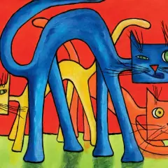 Gatti stilizzati blu, gialli e arancioni su sfondo rosso e prato verde. Un'esplosione di colori complementari che cattura lo sguardo.