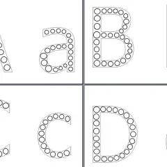 Litery A, a, B, b, C, c, D, d obrysowane kółkami.