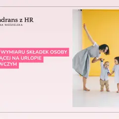 Rodzina z dwójką dzieci na tle żółtej kurtyny.