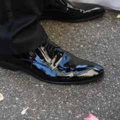 Idealne buty do smokingu? Poznaj żelazne zasady Black Tie