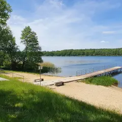 Tanie domki nad jeziorem zachodniopomorskie – idealne na wakacje bez wydatków
