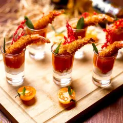Tapas co to takiego? Odkryj ich smak i kulturowe znaczenie