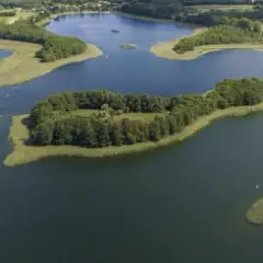 Jezioro Białe Filipowskie: Krystaliczna głębia i cisza Suwalszczyzny