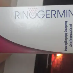 Opakowanie sprayu do nosa Rinogermina, przywracającego barierę biologiczną.