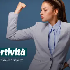 Donna con giacca che mostra il bicipite, simbolo di assertività. Il significato di assertivo è affermare se stessi con rispetto.