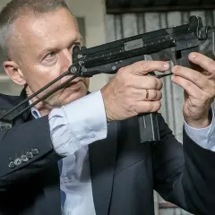 Pitbull Nowe porządki aktorzy – kto zagrał w kultowym filmie?