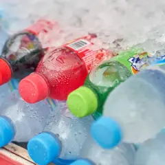 Woda gazowana: Zdrowa czy szkodliwa? Fakty i mity obalone