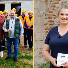 Uśmiechnięci ludzie w kaskach i kamizelkach na budowie, obok kobieta z książką.