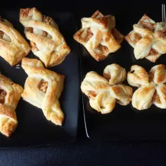 Jak zawijać ciastka francuskie? Proste triki na idealne kształty!