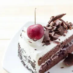 Torta Foresta Nera: Ricetta Autentica e Segreti per un Dolce Perfetto