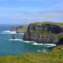 Klify Moheru, Irlandia. Jak zaadresować list do Irlandii? Wpisz adres odbiorcy, a potem Irlandia.