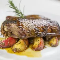 Gdzie zjeść w Serocku? Odkryj najlepsze restauracje i smaki