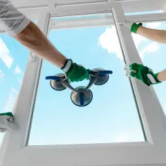 Jak wymienić szybę w plastikowym oknie - proste kroki i cenne rady