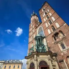 Gdzie jest kościół mariacki? Odkryj jego lokalizację w Krakowie
