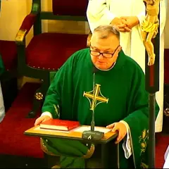 Czy msza ślubna zastępuje niedzielną? Sprawdź ważne szczegóły