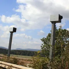 Jak wyglądają fotoradary w Niemczech: Przewodnik po radarach w DE