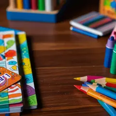 Kolorowanki dla dzieci, które bawią i uczą. Jakie lepiej wybrać?