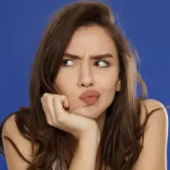 Czy zazdrość to grzech? Zrozumienie moralnych konsekwencji emocji