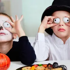 Jak samodzielnie zrobić strój na Halloween dla dzieci – proste pomysły DIY