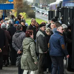 Jak dojechać na cmentarz Batowice w Krakowie - proste trasy i wskazówki