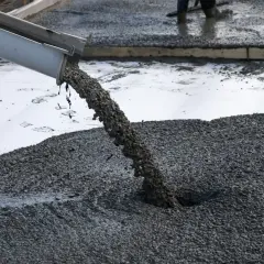 Beton na podjazd jaki wybrać, aby uniknąć kosztownych błędów
