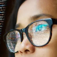 Jaki język programowania wybrać na start? Poradnik dla początkujących 2025