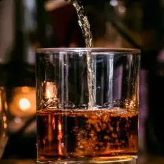 Ile po jednym piwie ma się promili? Sprawdź, zanim wypijesz więcej